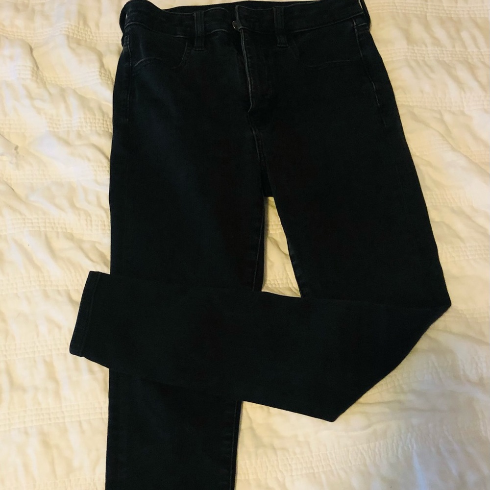 American Eagle black dream jeans size 4 short